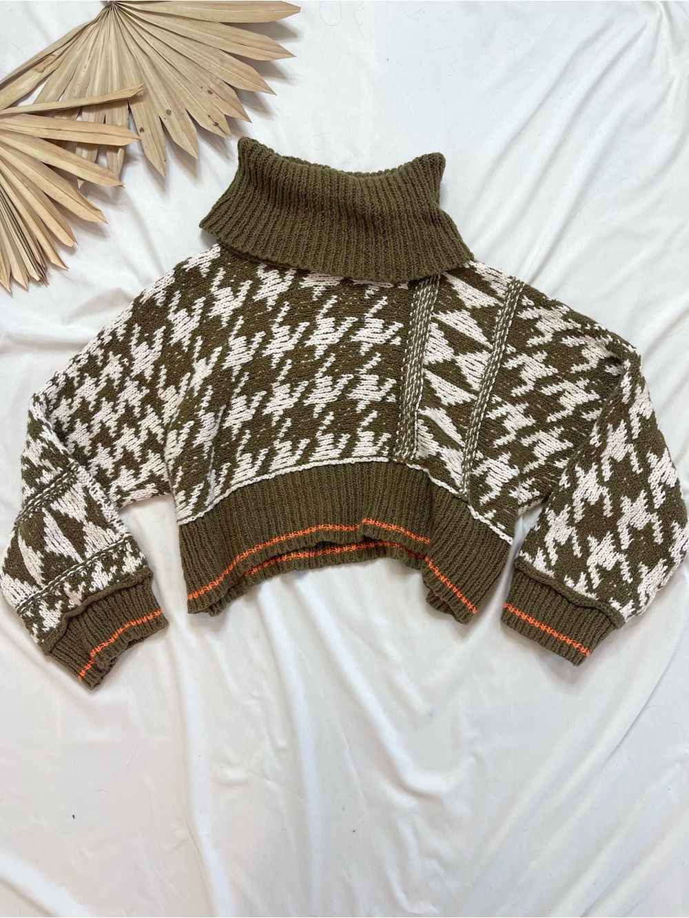 Free People Jupiter Houndstooth Olive Green Knit Turtleneck Sweater Size Small